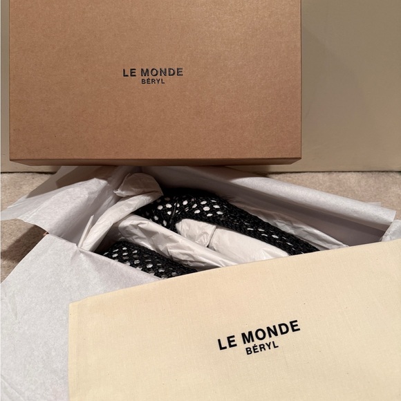 NIB Le Monde Beryl Regency Woven Bow-Accent Black Ballet Flats 38.5 - Picture 5 of 6
